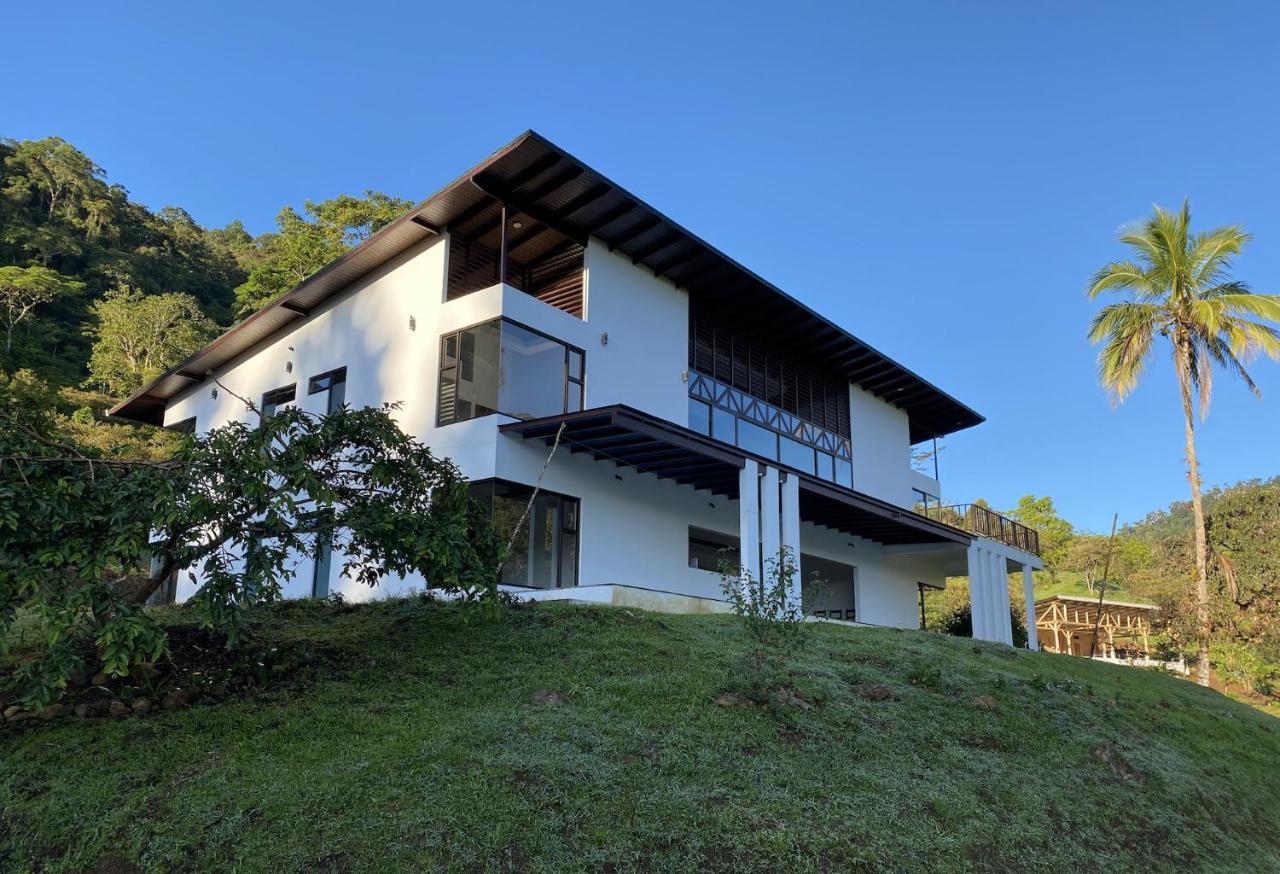 Arte De Plumas Birding Lodge Cartago Eksteriør billede